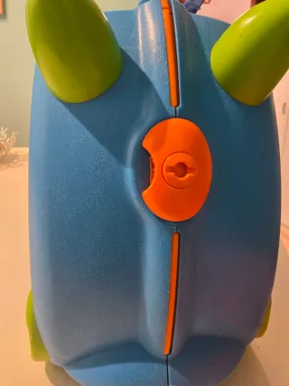 Maleta infantil azul y naranja