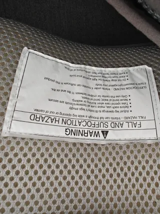 Mochila Portabebés con Asiento,solo dos usos.