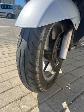 Aprilia Atlantic 125 Scooter