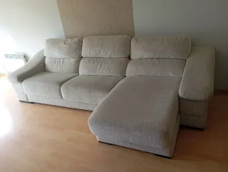 Sofá chaise longue 3 plazas beige