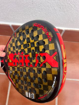 Pala de padel Siux Genesis Hybrid Gold Carbon