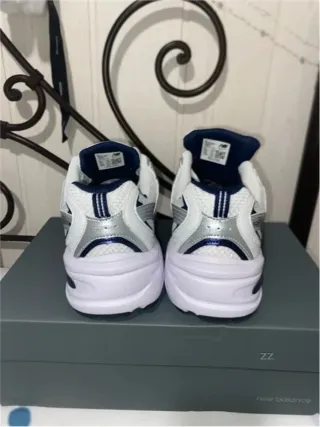 New Balance 530 Talla 40 Blanco Plata Azul