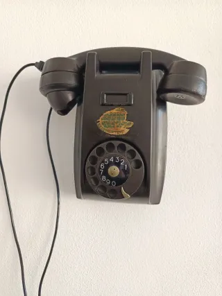 Telefone de parede Ericsson