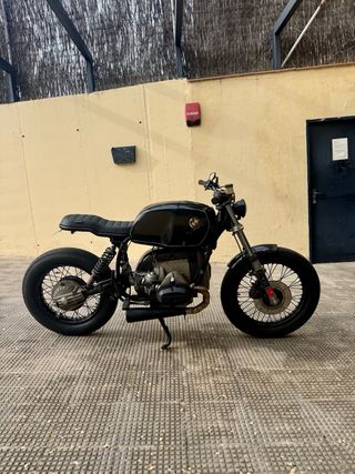 BMW R80 Cafe Racer Negra