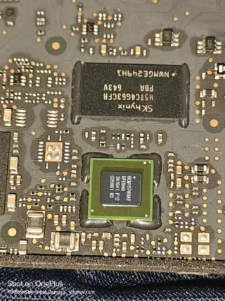 Placa base Apple MacBook Air producto de subastas