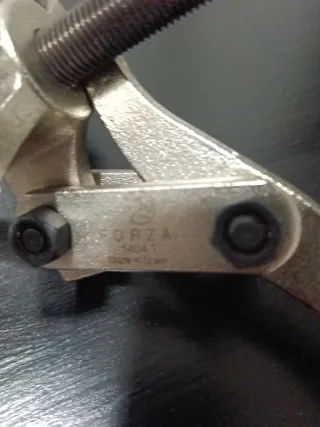 Extractor Poleas Rodamientos Forza 1404 T