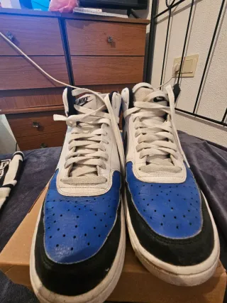 Nike court vision mid