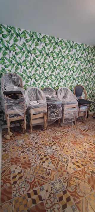 16 Sillas de terraza ratán y madera