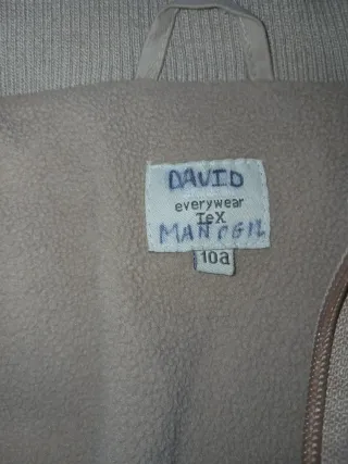 Chaqueta infantil beige