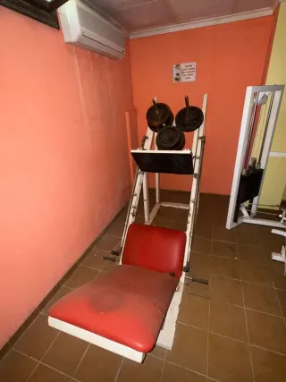 Prensa de Piernas Inclinada