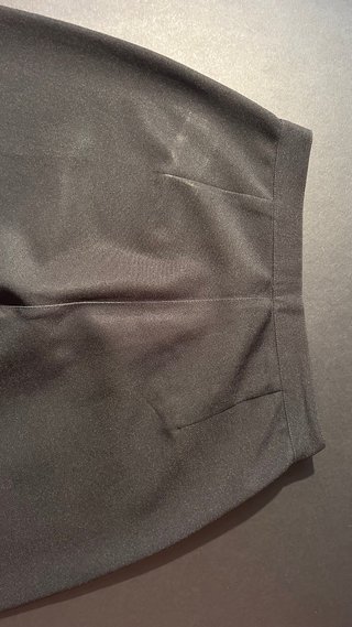 Pantaloni neri taglio dritto eleganti