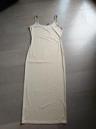 Abito da donna.Taglia L. -