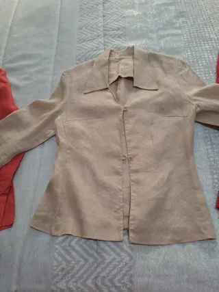 2 chaquetas y 1 blusa..3x2