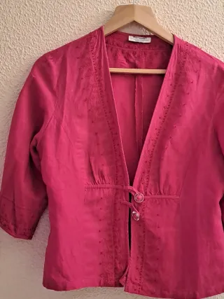 2 chaquetas y 1 blusa..3x2