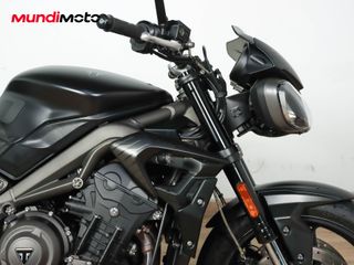 TRIUMPH STREET TRIPLE 765 R