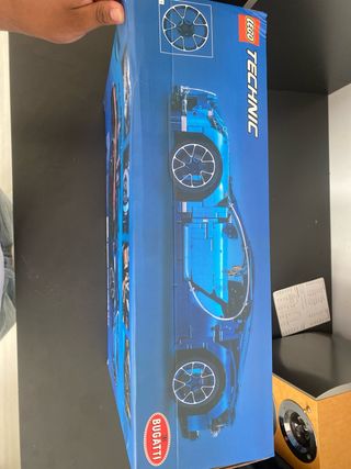 Lego Technic Bugatti Chiron 42083