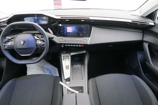 Peugeot 308 5P Active Hybrid 180 eEAT8