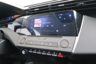 Peugeot 308 5P Active Hybrid 180 eEAT8