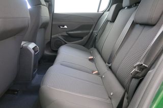 Peugeot 308 5P Active Hybrid 180 eEAT8