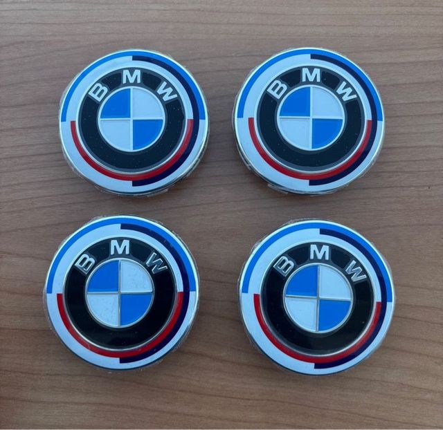 Tapabujes BMW 68mm 50 Aniversario (4 uds)