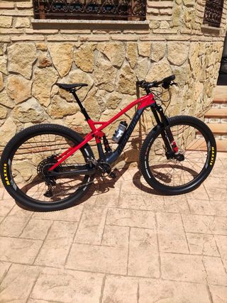 Megamo Track FS Carbon 2022 Talla M — Reestreno