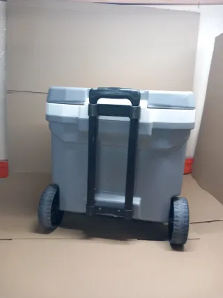 Nevera Igloo 60 Roller Gris 56L