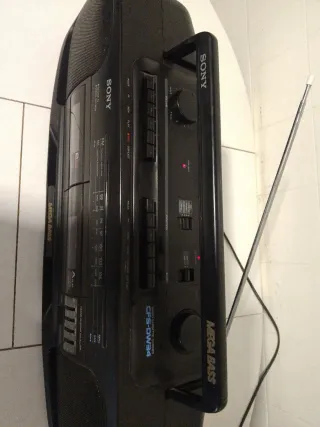 Radio Cassette Sony Mega Bass Negra