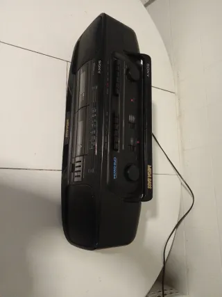 Radio Cassette Sony Mega Bass Negra