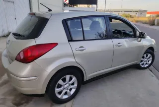 Nissan Tiida 2010