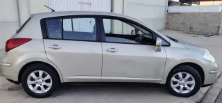 Nissan Tiida 2010