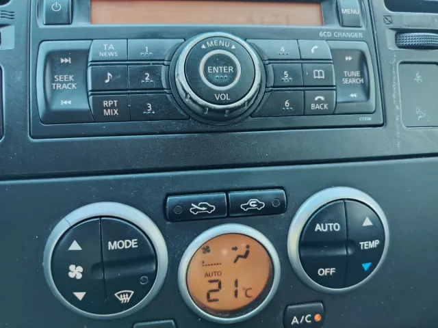 Nissan Tiida  Diesel