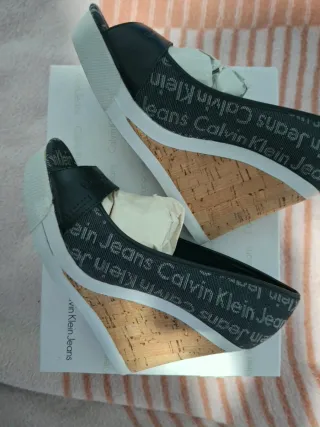 Cuñas Calvin Klein Jeans