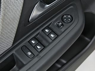 Citroën C4 BlueHDi 130 S&S EAT8 Shine