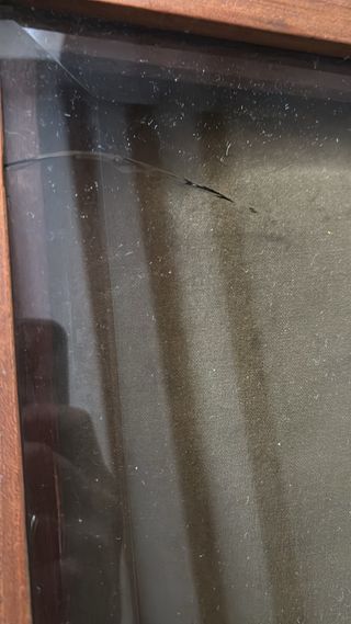 Mesa de centro de madera con cristal