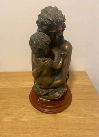 Escultura Bronce La Madre Pau Marcell 30cm x 23cm