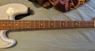Bajo Eléctrico Fender Jazz Bass Blanco
