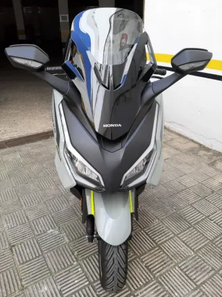 Honda Forza 350 - Septiembre 2024