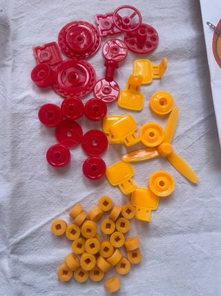 Juego de construcción metálico