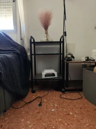 Mueble auxiliar con ruedas