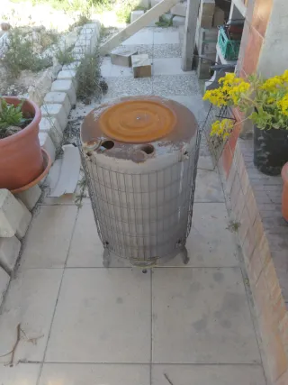 Estufa de leña rústica