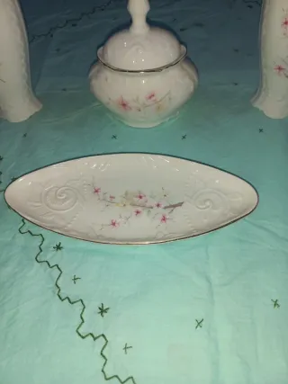 Juego tocador porcelana flores