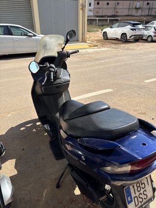 Suzuki Burgman 125cc Azul