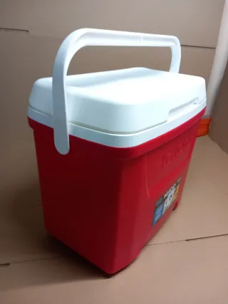 Nevera Igloo Laguna Roja 26L