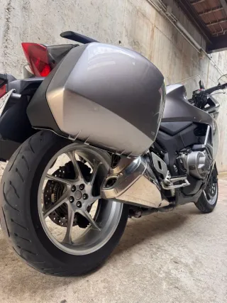 Honda VFR1200F DCT Gris Automática