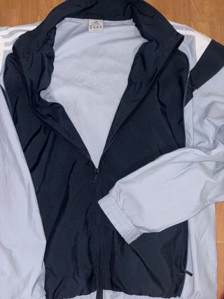 Chaqueta Adidas azul y gris