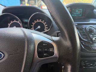 Ford Tourneo Courier 1.0 ECOBOOST 100 CV