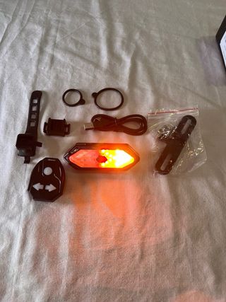 Luz Trasera Bici USB Recargable Inteligente