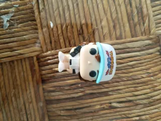 Figura Kinder joy Dustin Strangers Things