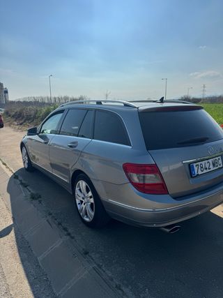 Mercedes-Benz Clase C 2010