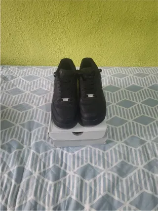 Nike Air Force 1 Low '07 Talla 42.5